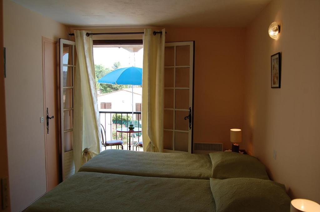 Hotel De La Poste Peymeinade Cameră foto